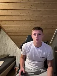 BigDickPattt — вебкам-модель онлайн на stripchat