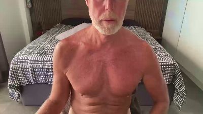 Naturista19 — вебкам-модель онлайн на cam4
