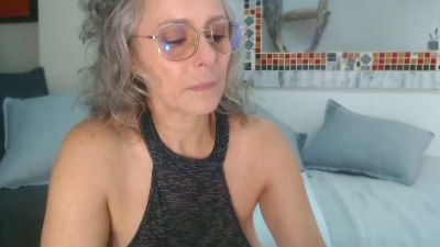 Pinkb0bbies — Cam4 stream photo (Apr 2026)