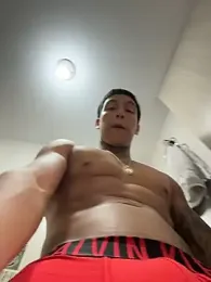 sendfer — вебкам-модель онлайн на stripchat