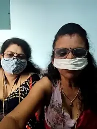 Kannadasexywifes — Stripchat stream photo (Apr 2026)