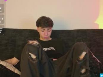 ethan_and_ava — вебкам-модель онлайн на chaturbate