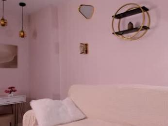 sunnmoonn — Chaturbate stream photo (Sep 2025)