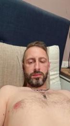 Ciobol — вебкам-модель онлайн на cam4