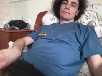 sweetieskitties — вебкам-модель онлайн на chaturbate