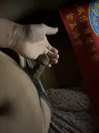 benly888 — вебкам-модель онлайн на stripchat