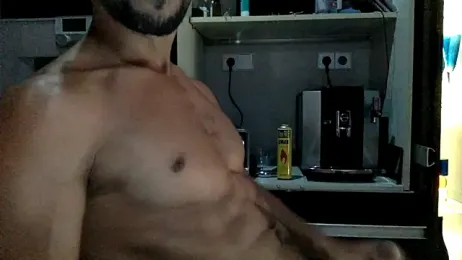 TTBM22cmrebeumuscle — Stripchat stream photo (Aug 2026)