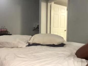 heavenlybaebee — вебкам-модель онлайн на chaturbate