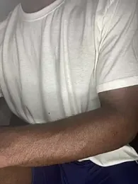 BrownSkinHandsome — вебкам-модель онлайн на stripchat