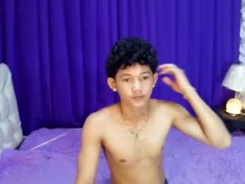 unforgettable_ava — вебкам-модель онлайн на chaturbate
