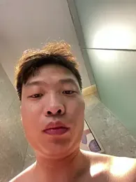 Jie-sexy — вебкам-модель онлайн на stripchat