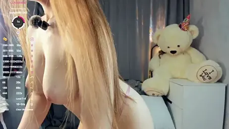 BelleDream — вебкам-модель онлайн на stripchat