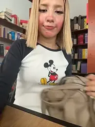 SweetBunnyGF — stripchat