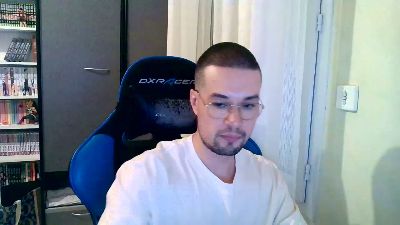 kindick98 — Cam4 stream photo (Sep 2026)