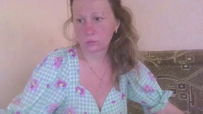 DomixDomi — Cam4 stream photo (Aug 2026)