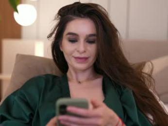 dovia — Chaturbate stream photo (Mar 2026)