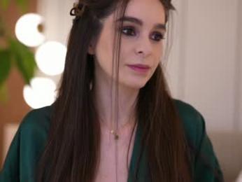 dovia — Chaturbate stream photo (Mar 2026)