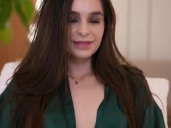 dovia — Chaturbate stream photo (Mar 2026)