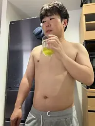 Nobu_469 — вебкам-модель онлайн на stripchat