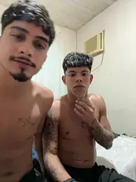 Uchihaxxx — вебкам-модель онлайн на stripchat