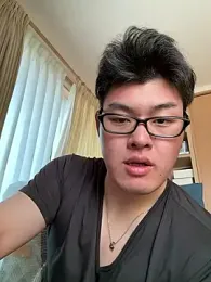 shun_201 — вебкам-модель онлайн на stripchat