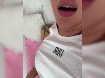 -AmazingBlonde- — Bongacams stream photo (Mar 2026)