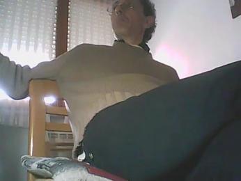 Moro_ra — Stripchat stream photo (Apr 2023)