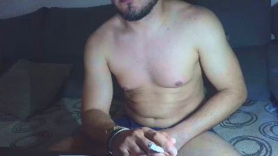 pina35 — вебкам-модель онлайн на cam4