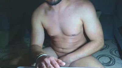 pina35 — вебкам-модель онлайн на cam4