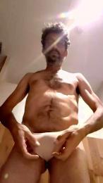 trigue2323 — вебкам-модель онлайн на cam4