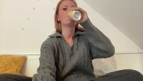 mariemelissah — вебкам-модель онлайн на stripchat