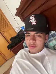 JoanG10 — вебкам-модель онлайн на stripchat