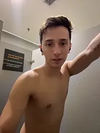 Thiago_Jones1 — вебкам-модель онлайн на stripchat