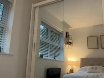 rosebella_ — Chaturbate stream photo (Sep 2026)