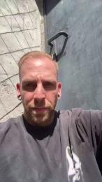 acab_sexy — вебкам-модель онлайн на cam4
