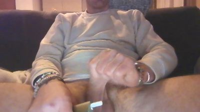 danielone90a — вебкам-модель онлайн на cam4