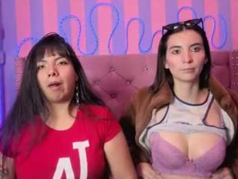 valkiria_and_dione — вебкам-модель онлайн на chaturbate