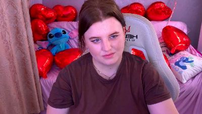 KristiFoxy — Cam4 stream photo (Feb 2026)