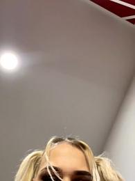 Emmajolie — Stripchat stream photo (Apr 2023)