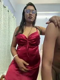 Miss_Elina — вебкам-модель онлайн на stripchat