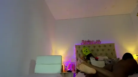 shantallhotxx — Stripchat stream photo (Apr 2026)