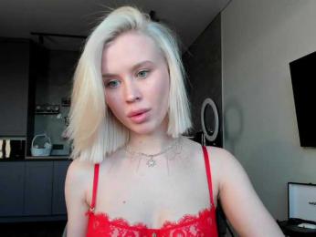 Sunlovv — Bongacams stream photo (Apr 2026)