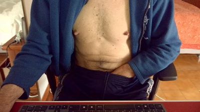 borntobe_hot — Cam4 stream photo (Apr 2026)