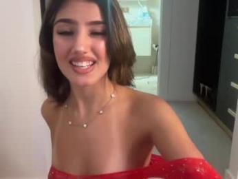 ava_delightt — вебкам-модель онлайн на chaturbate