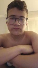 Juanitoo088 — вебкам-модель онлайн на cam4