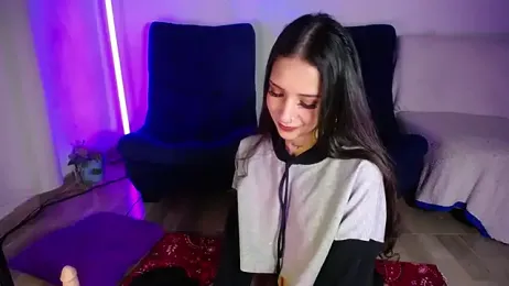 RAV3NHUDSON — Stripchat stream photo (Nov 2025)