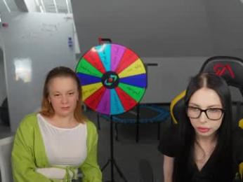 livehub054 — вебкам-модель онлайн на chaturbate