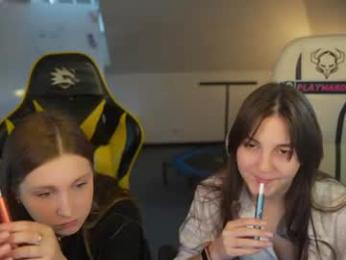 livehub054 — вебкам-модель онлайн на chaturbate