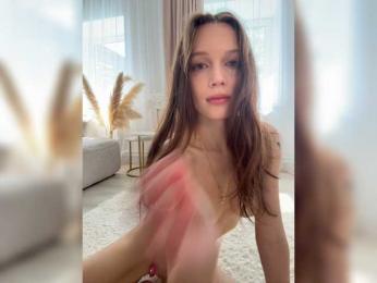 AnyaAngel — вебкам-модель онлайн на bongacams