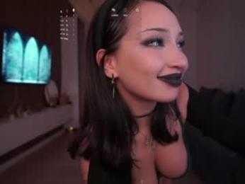 asvna — вебкам-модель онлайн на chaturbate